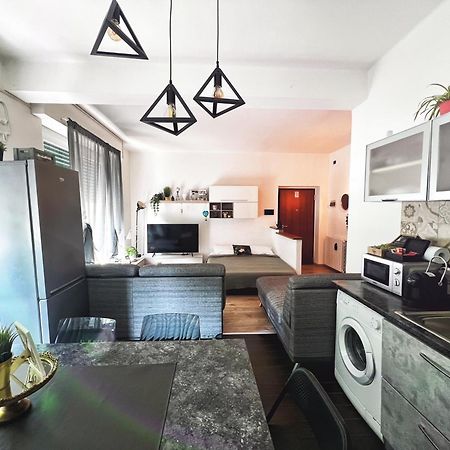 The Apartment Verona Exterior photo